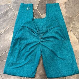 Bombshell Sportswear teal leggings never worn